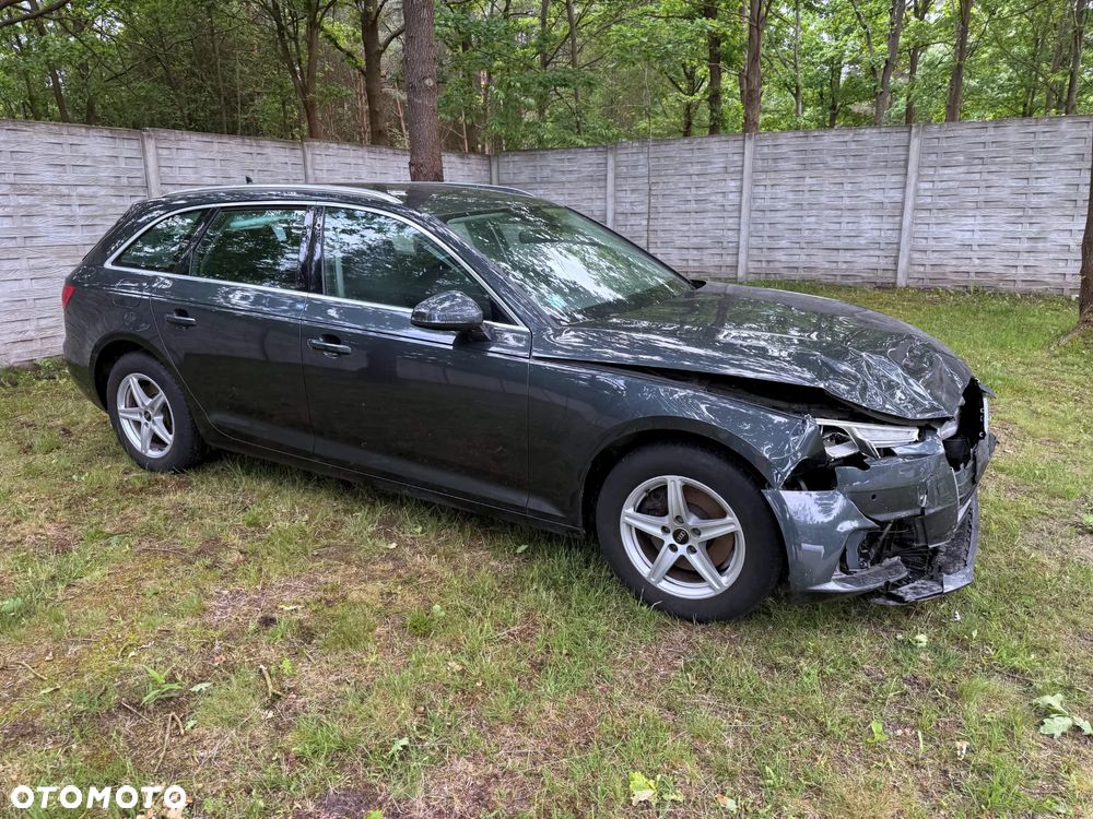 Audi A4 Avant 2.0 TDI DPF Ambiente - 11
