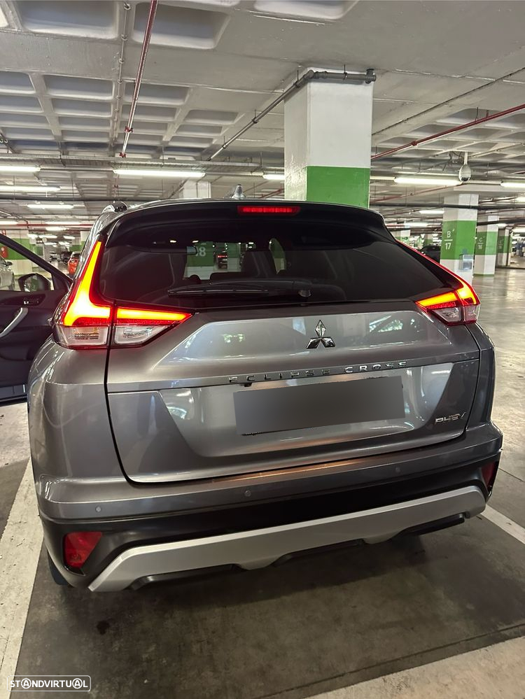 Mitsubishi Eclipse Cross - 11