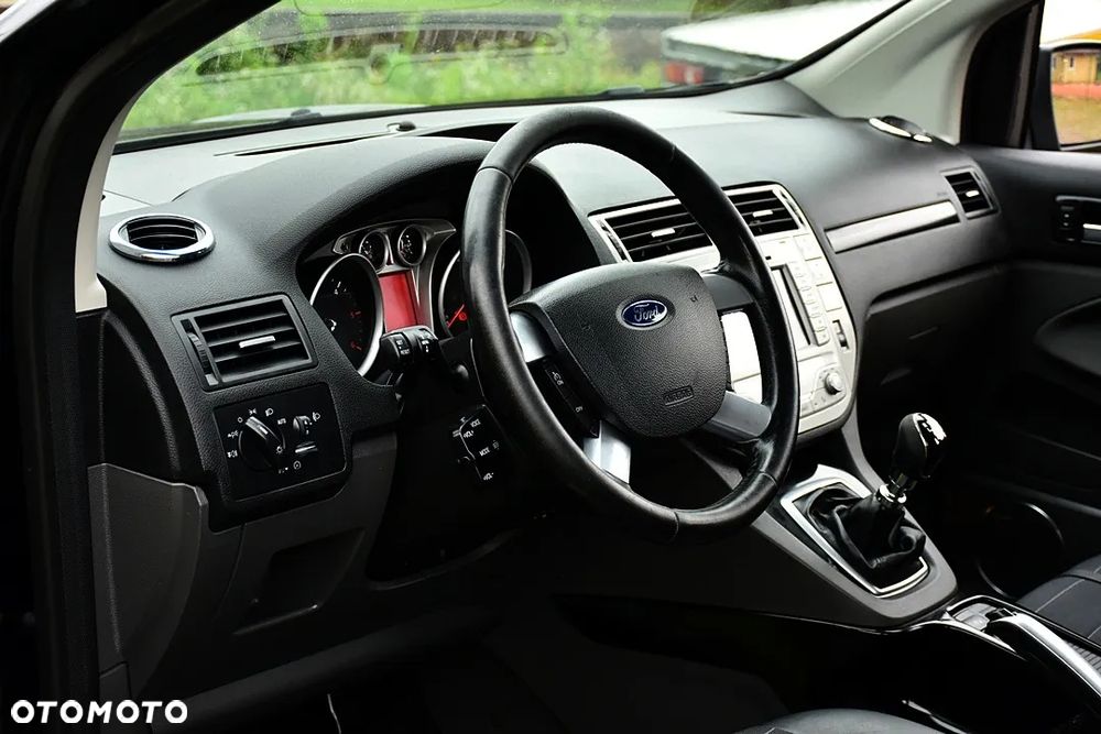 Ford Kuga 2.0 TDCi 4WD Titanium Plus - 30