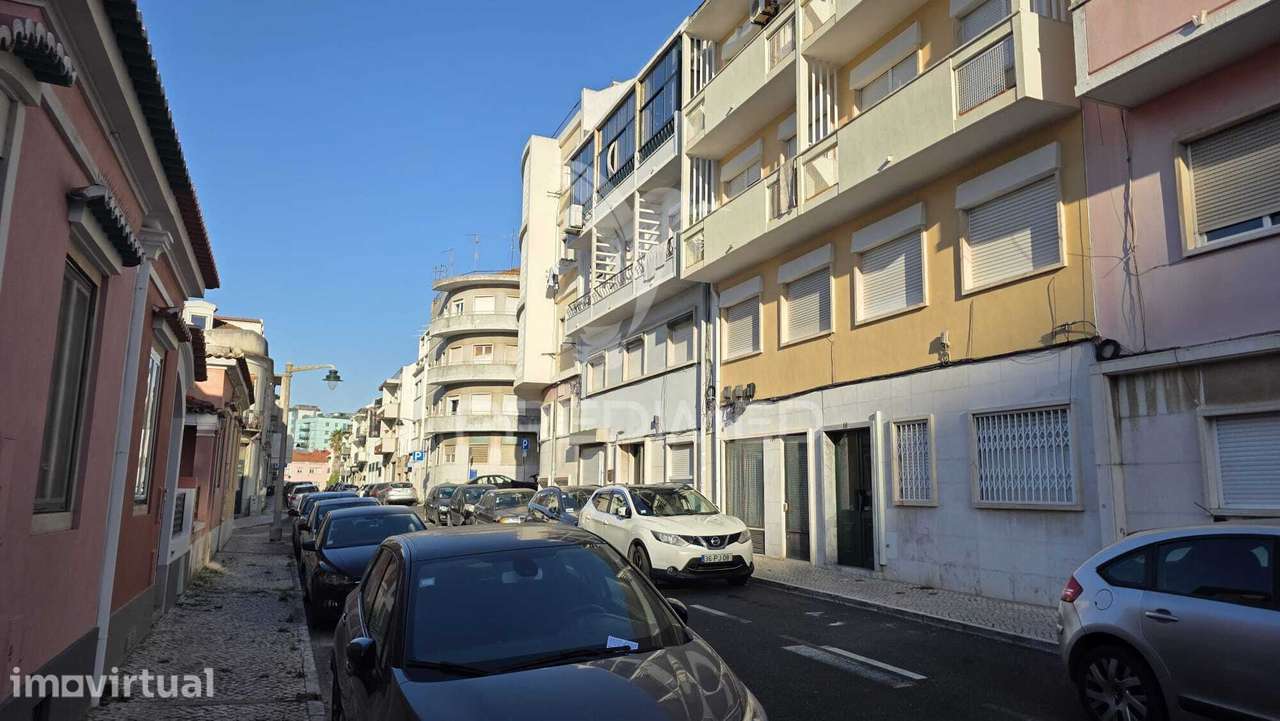 Apartamento T2 no Centro de Lisboa - Grande imagem: 3/18