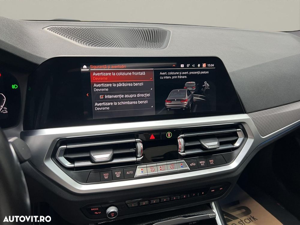 BMW Seria 3 330e Aut. M Sport - 30