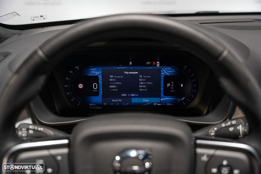 Volvo XC 40 - 39
