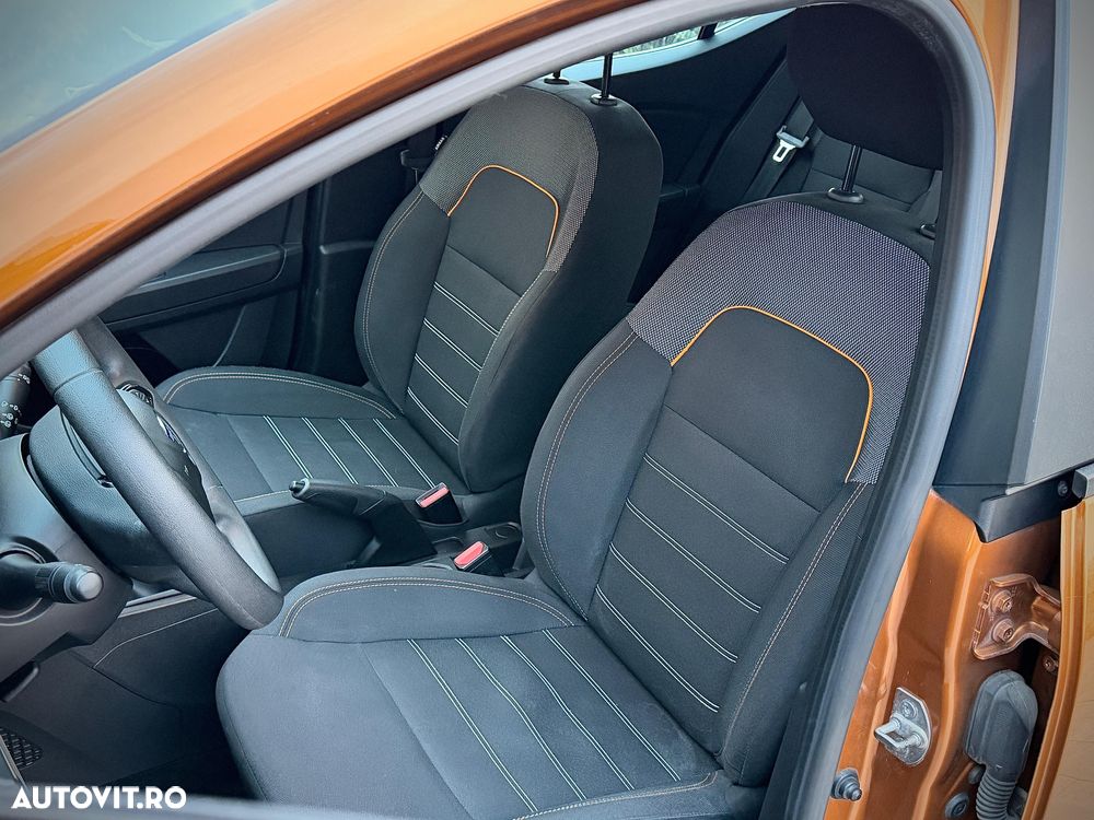 Dacia Sandero Stepway TCe 90 MT6 Essential - 16