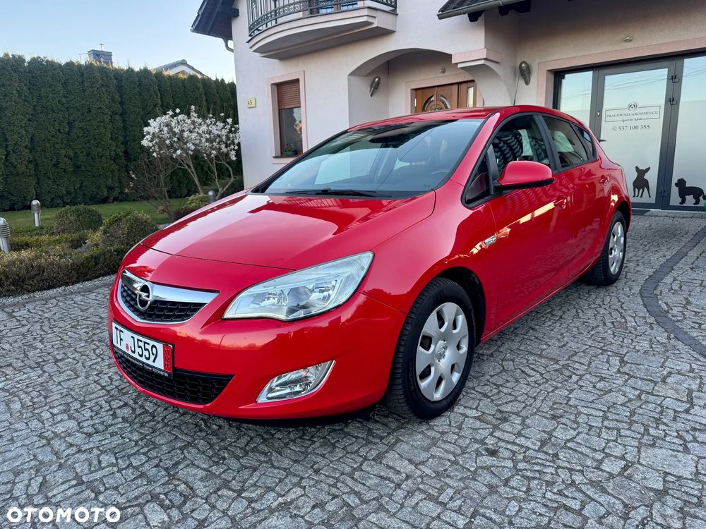 Opel Astra 1.6 Edition Sport - 1