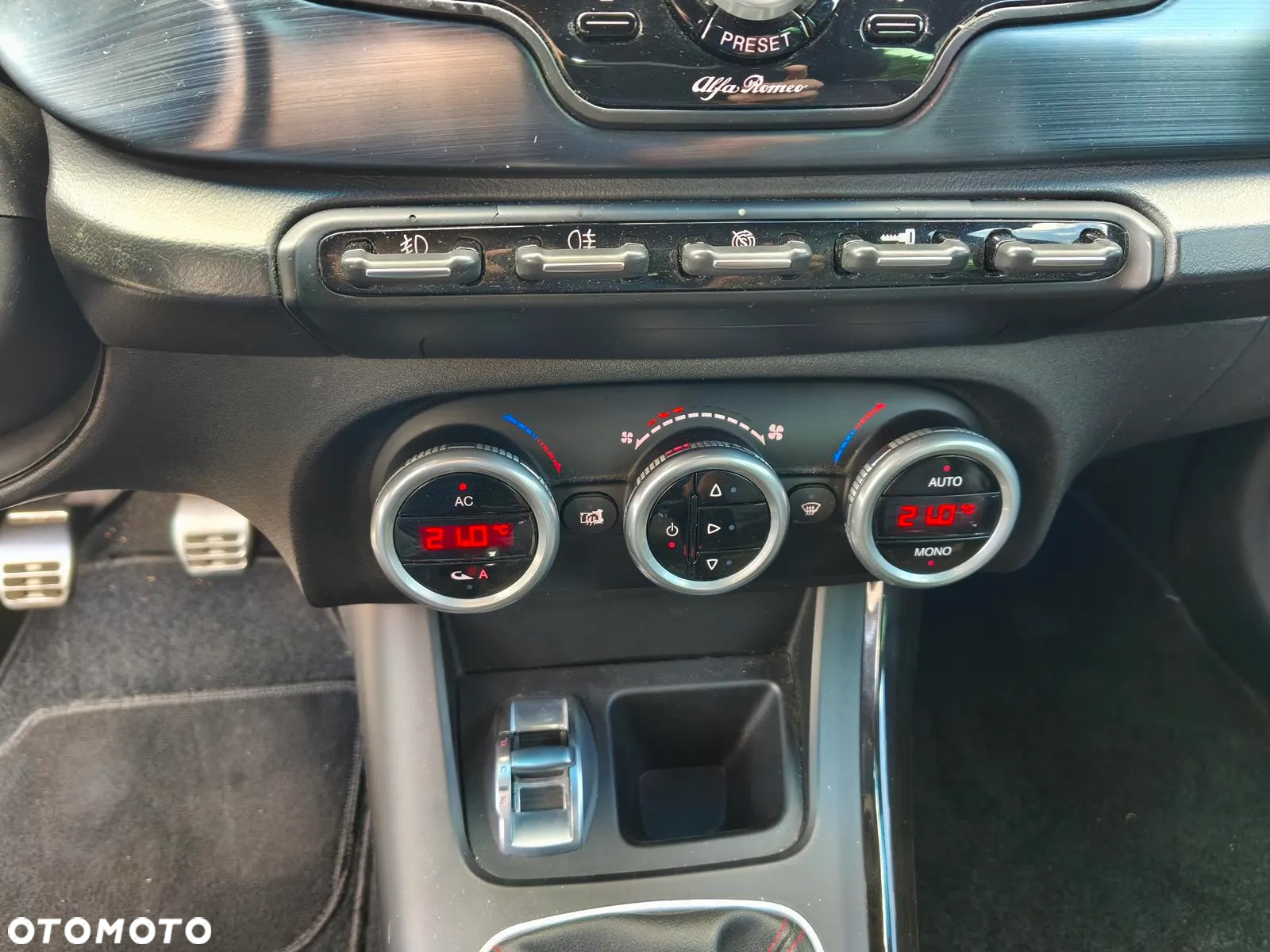 Alfa Romeo Giulietta 2.0 JTDM 16V - 35