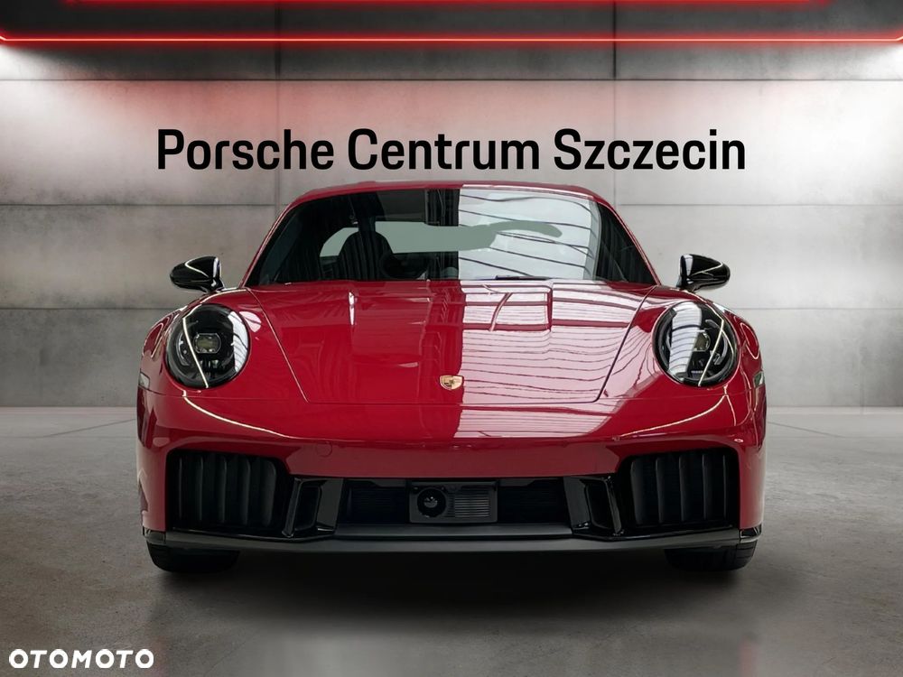 Porsche 911 Targa T-Hybrid 4 GTS - 9