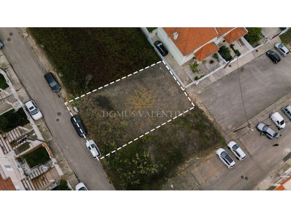 Terreno em Sesimbra - a apenas 10 minutos da praia! - Grande imagem: 4/8