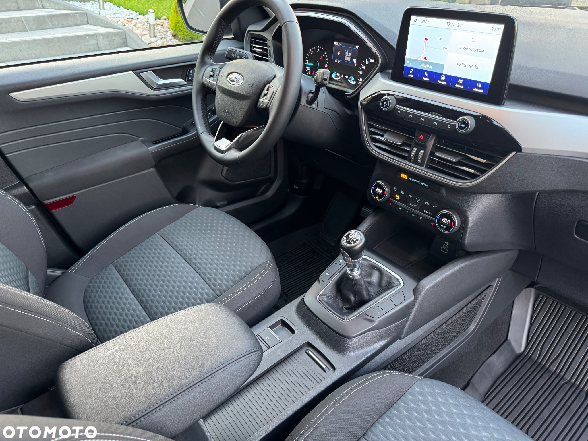 Ford Kuga - 31