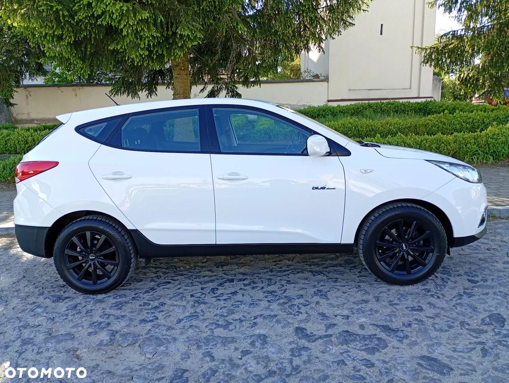 Hyundai ix35 1.6 2WD blue Trend - 21
