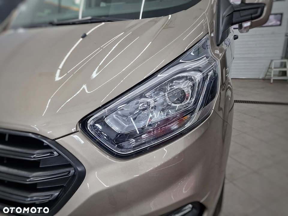 Ford Transit Custom - 32