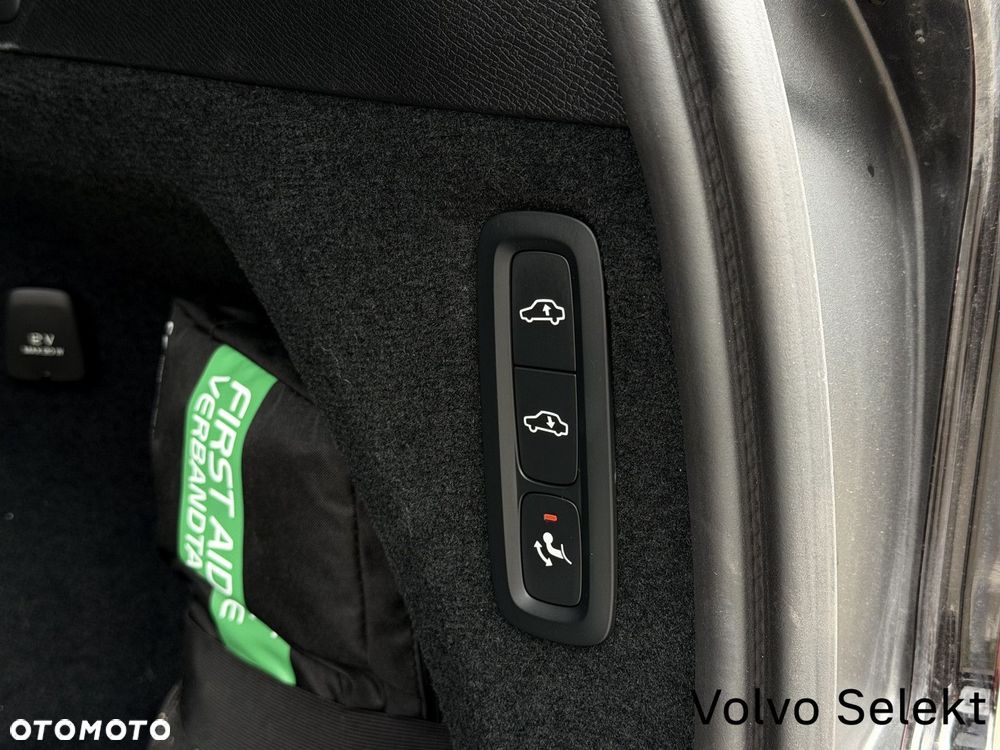 Volvo XC 90 - 11