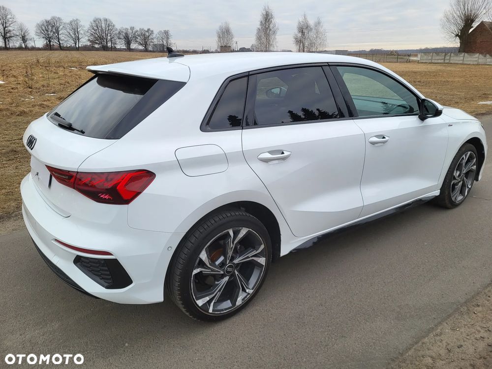 Audi A3 Sportback 2.0 TDI (clean diesel) S tronic S line Sportpaket - 13
