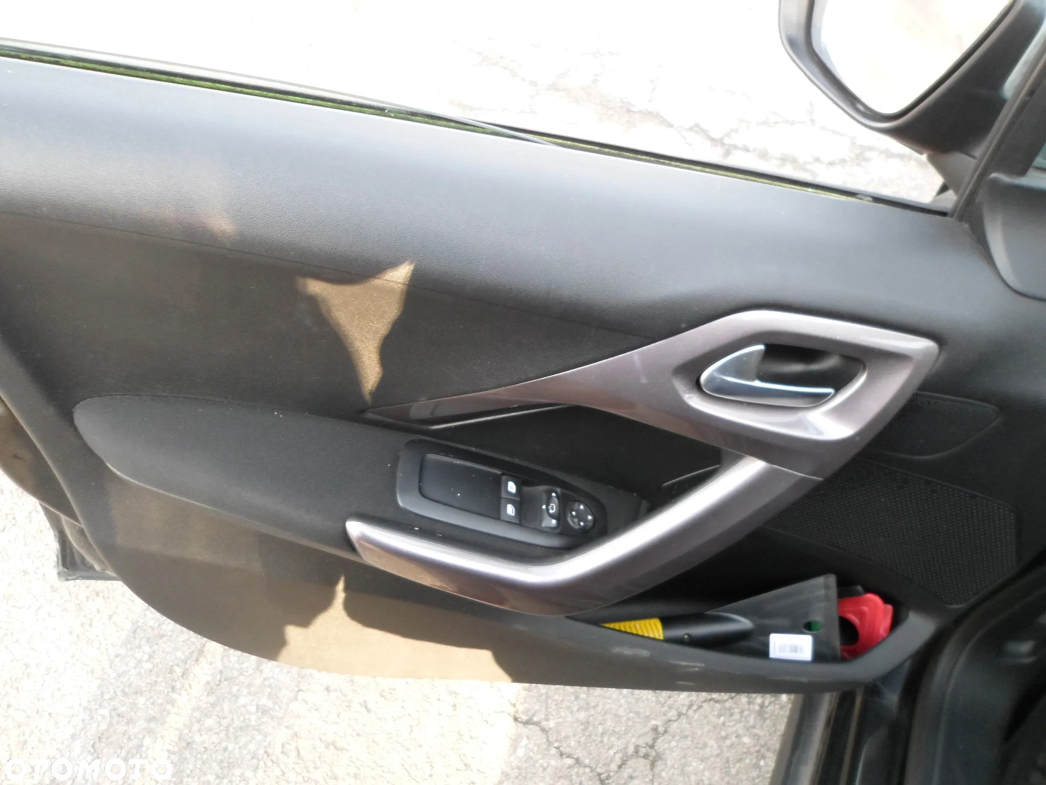 Peugeot 2008 1.6 BlueHDi Active - 13