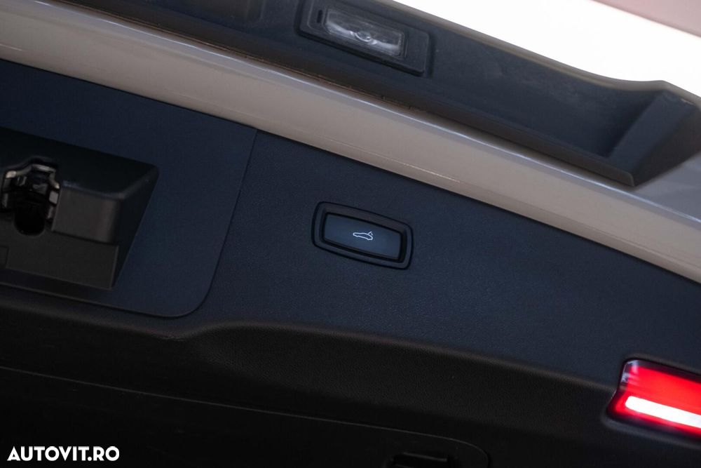 Porsche Cayenne Coupe - 35