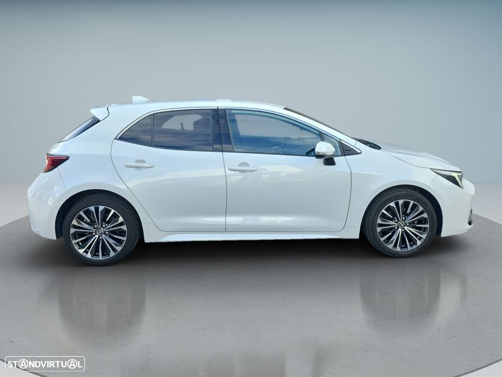 Toyota Corolla 1.8 Hybrid Comfort Plus - 9