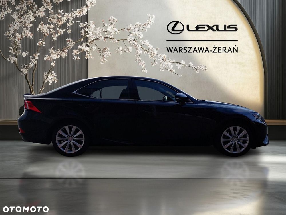 Lexus IS 200t Elite - 8