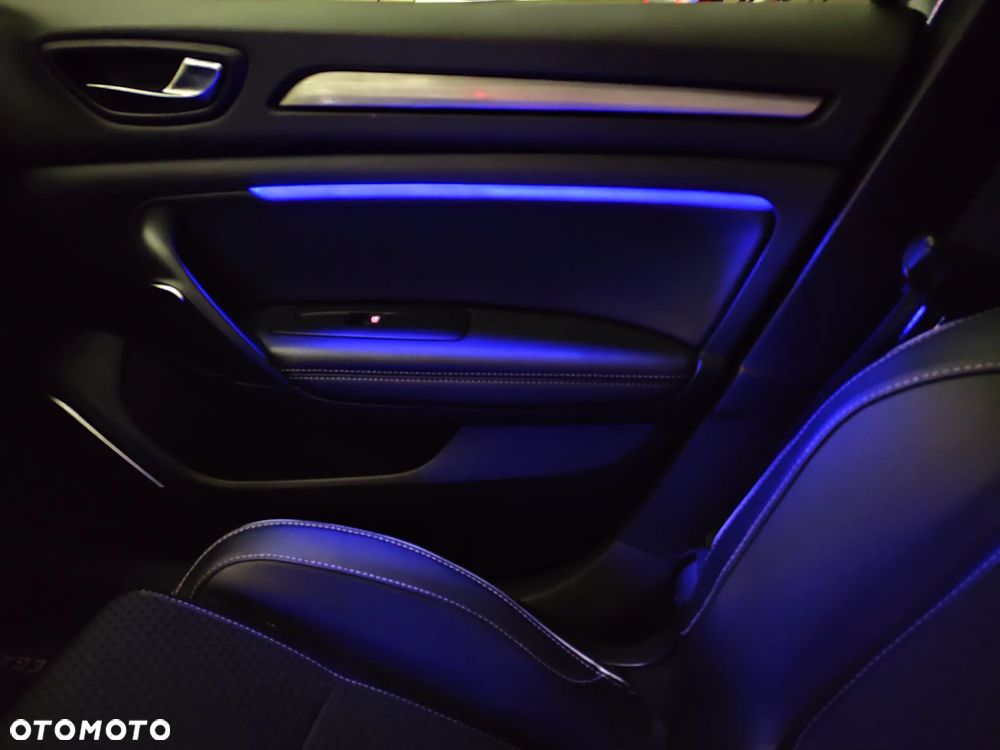 Renault Megane Grandtour ENERGY dCi 110 EDC BOSE EDITION - 6