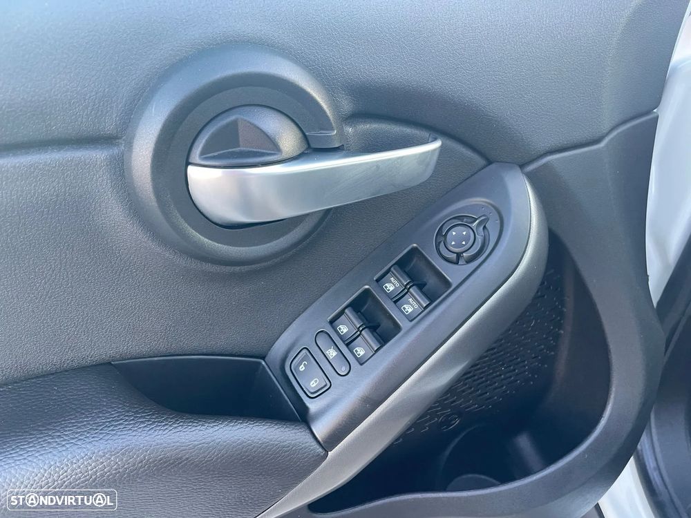 Fiat 500X 1.3 FireFly City Cross DCT - 8