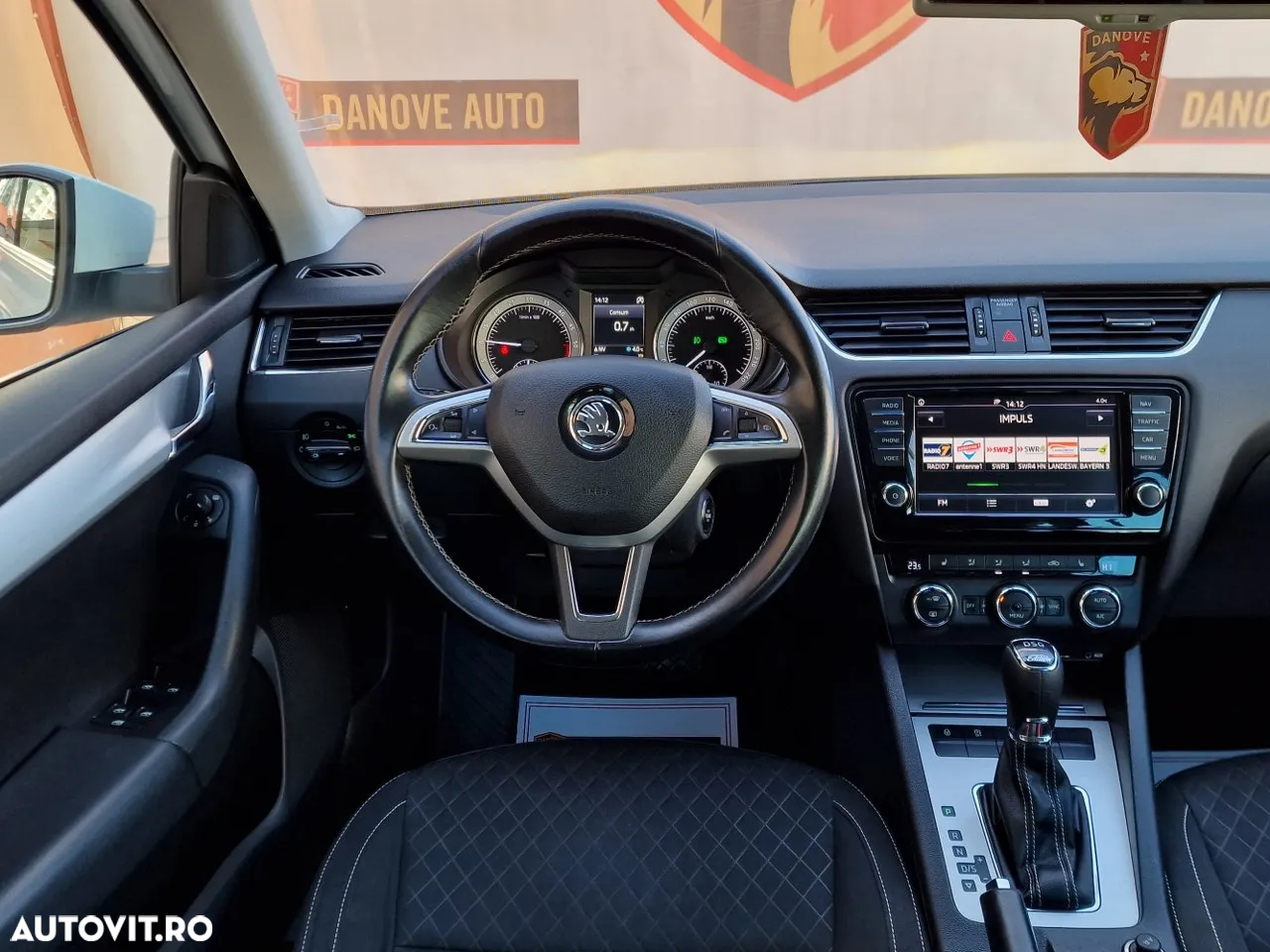 Skoda Octavia Combi 2.0 TDI DSG Edition - 18