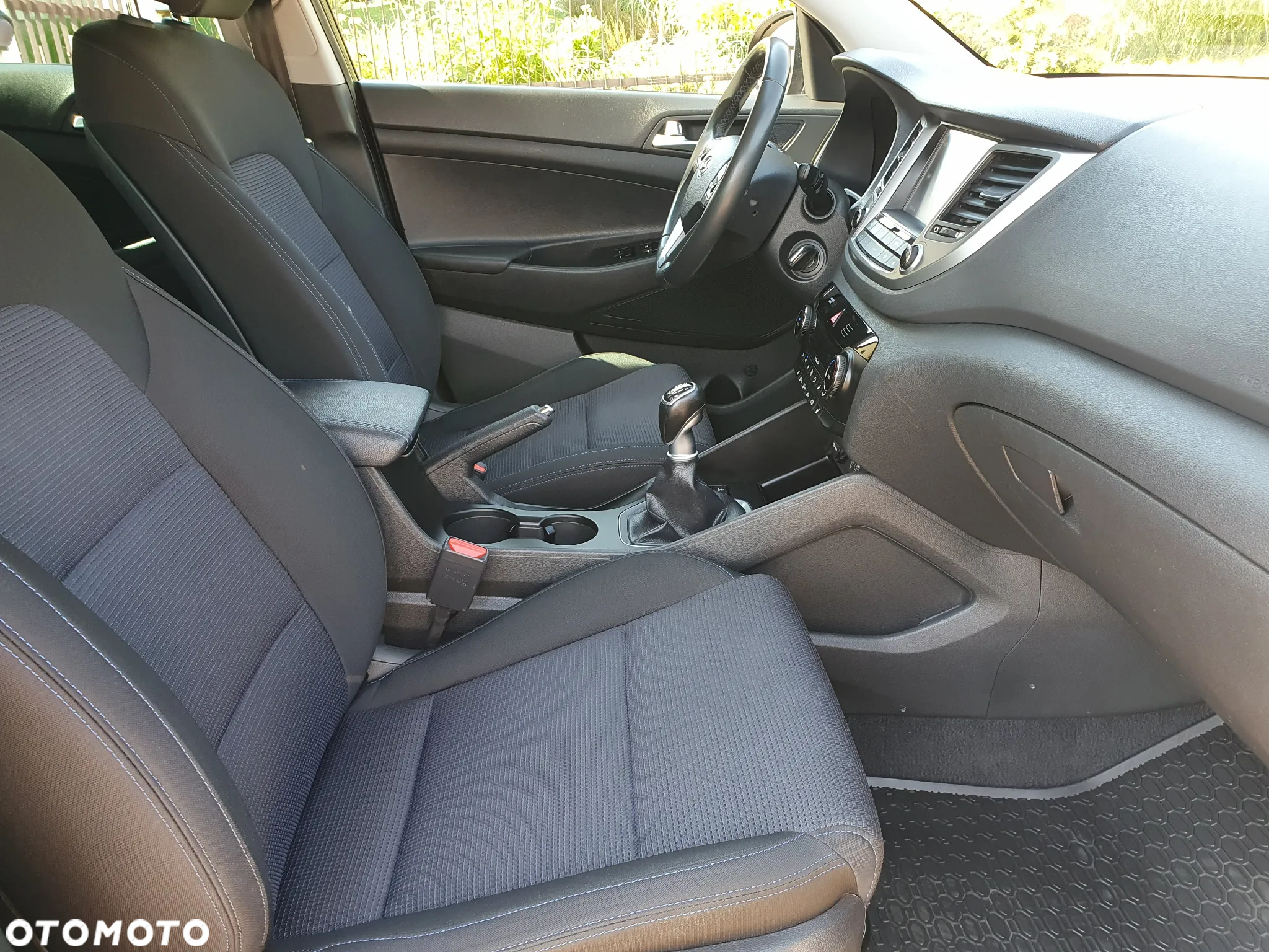 Hyundai Tucson 1.7 CRDI BlueDrive Comfort 2WD - 16