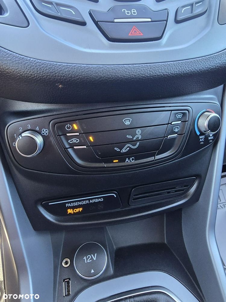 Ford B-MAX - 25