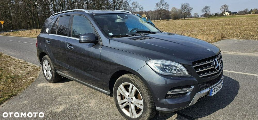 Mercedes-Benz ML - 40