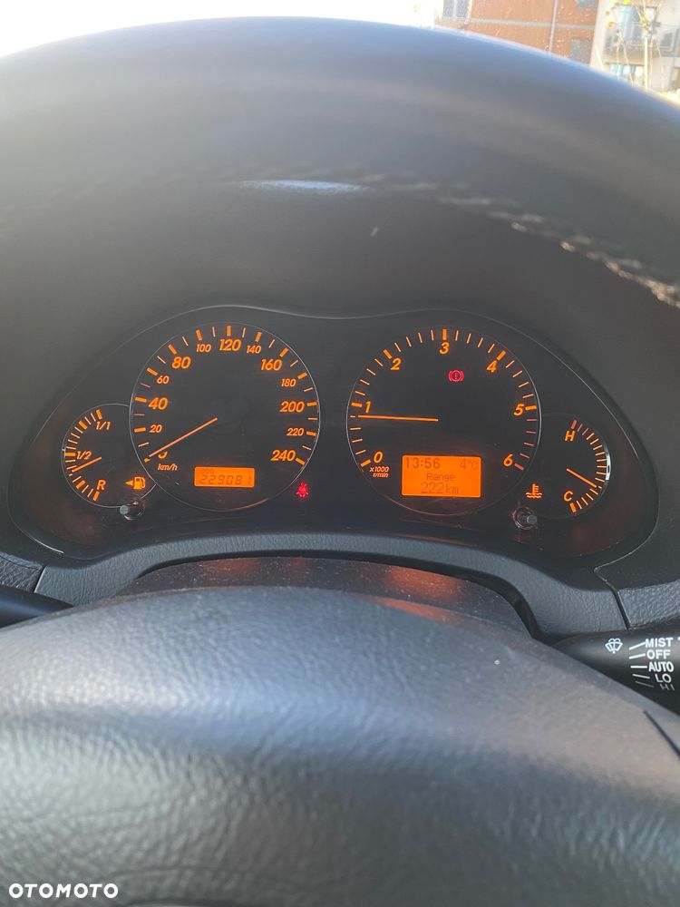 Toyota Avensis - 3