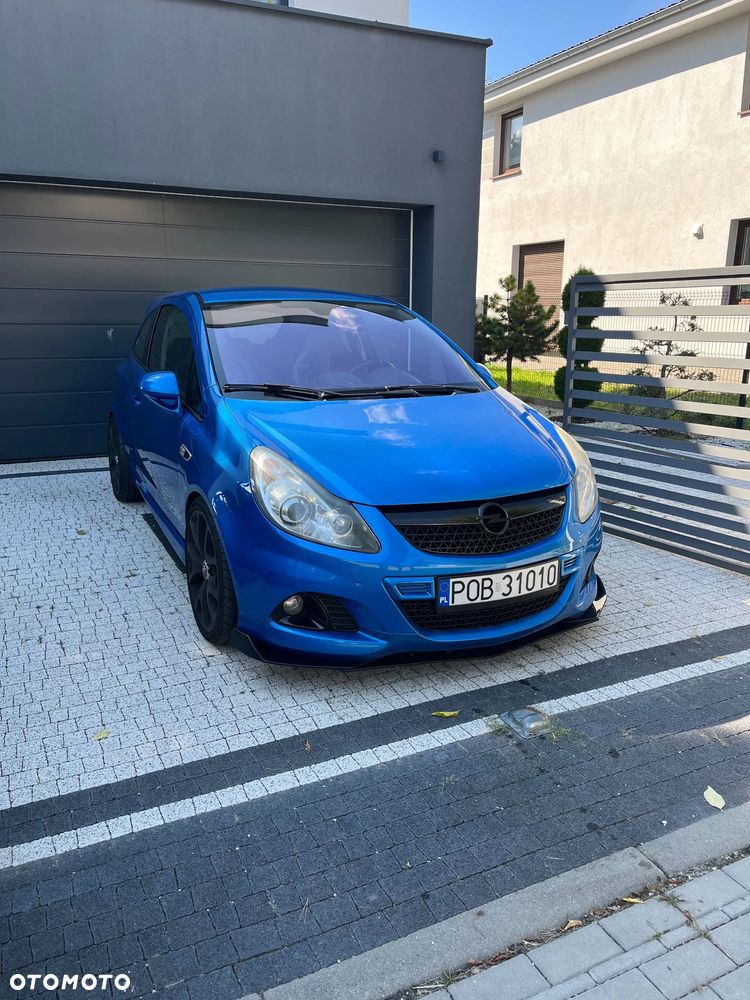 Opel Corsa - 1
