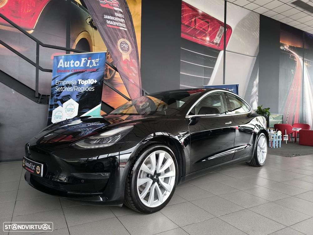 Tesla Model 3 - 2