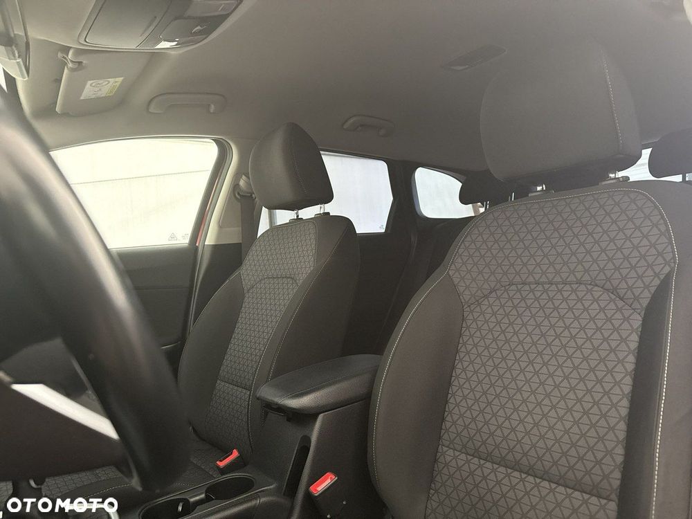 Kia Ceed - 12