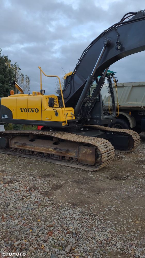 Volvo EC210CL - 1