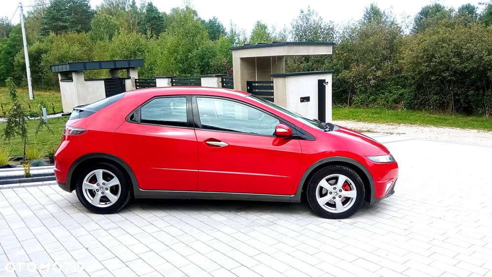 Honda Civic 1.4 i-VTEC - 11