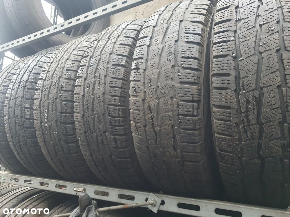 Opony do busa 215 65 15 c