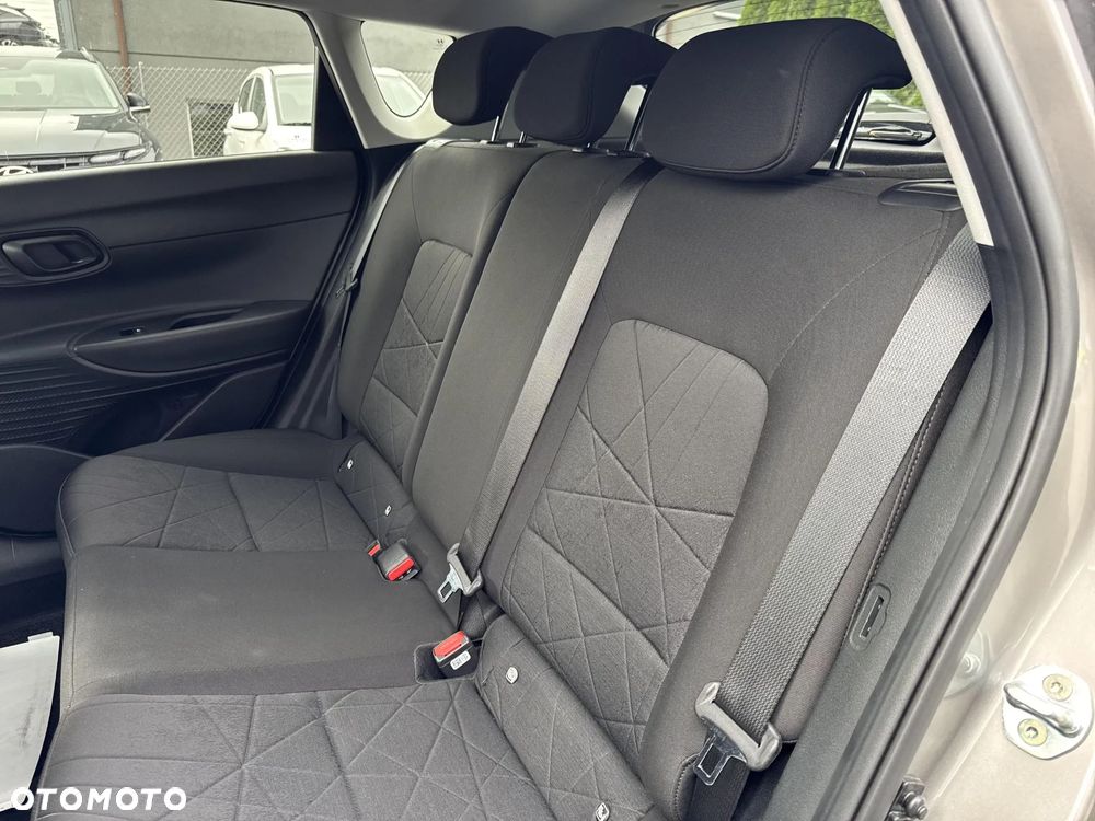 Hyundai Bayon 1.0 T-GDI Smart - 16