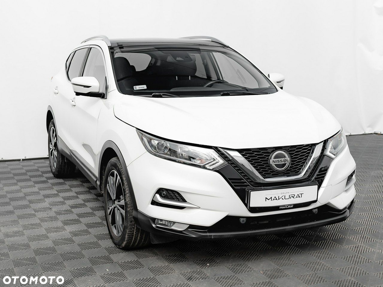 Nissan Qashqai - 4