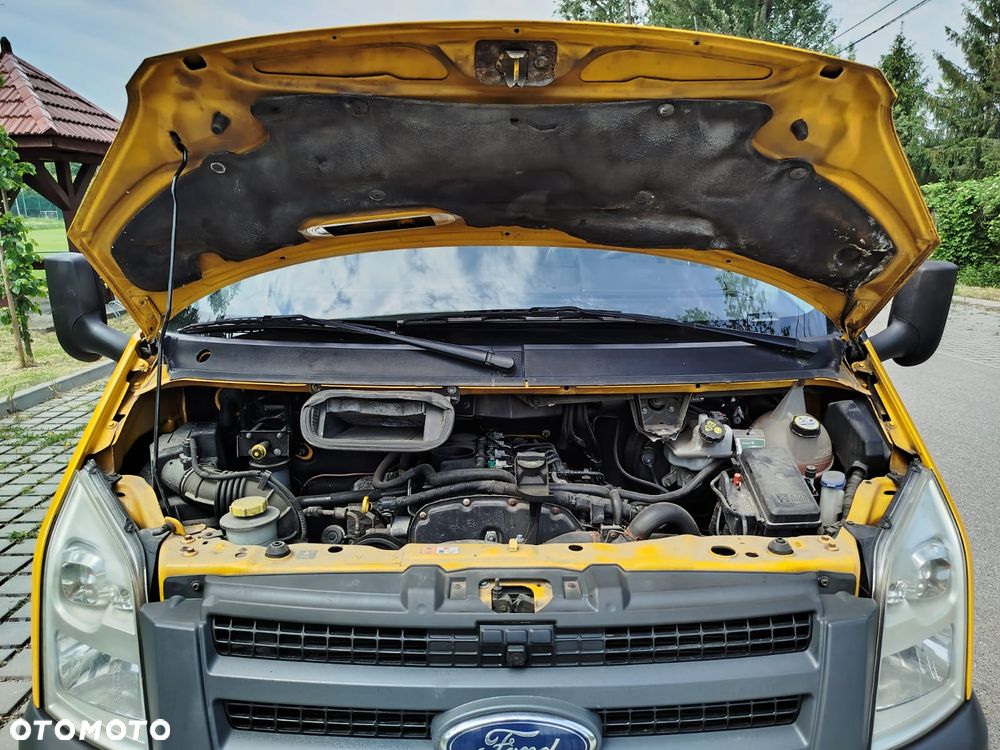 Ford Transit - 8