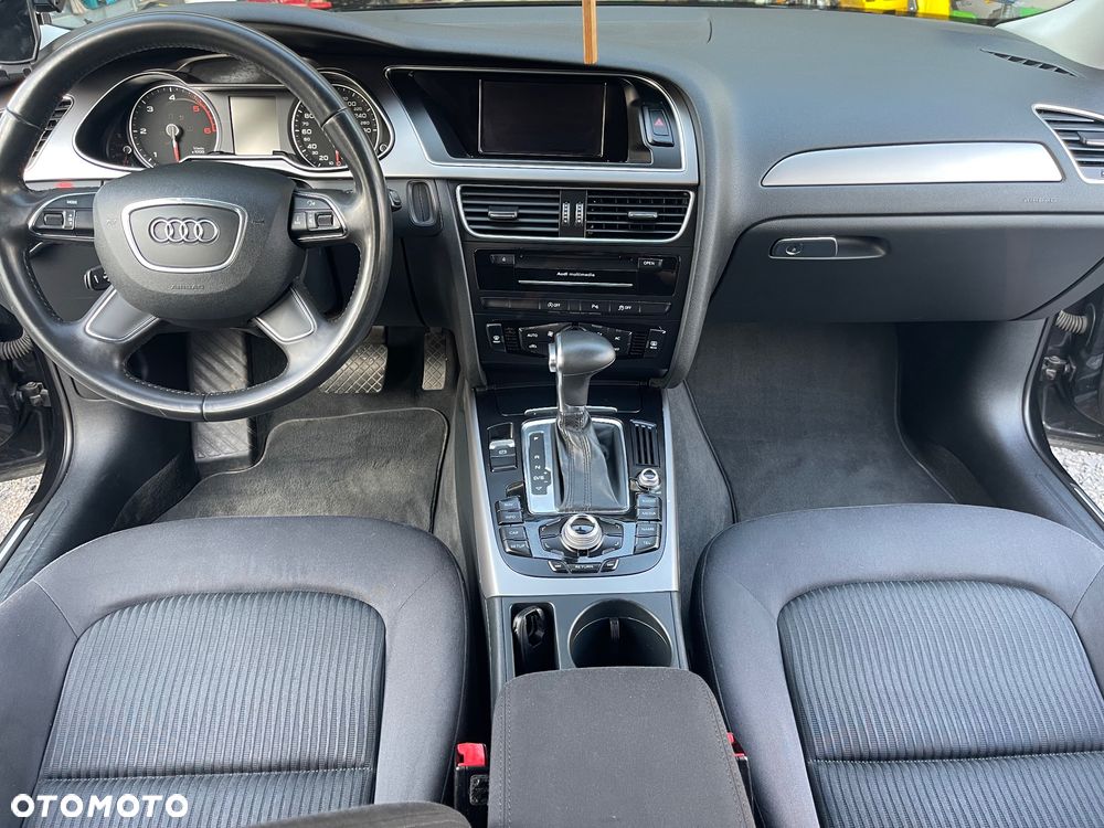 Audi A4 Avant 2.0 TDI Multitronic - 6