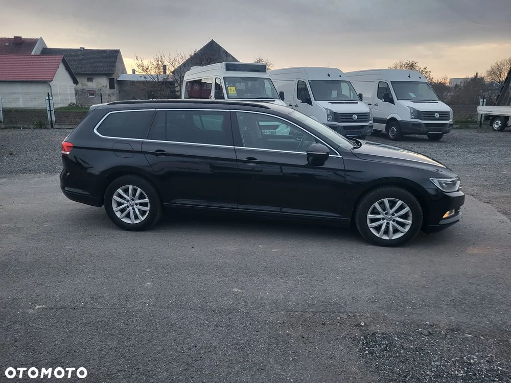 Volkswagen Passat Variant 2.0 TDI SCR Comfortline - 3