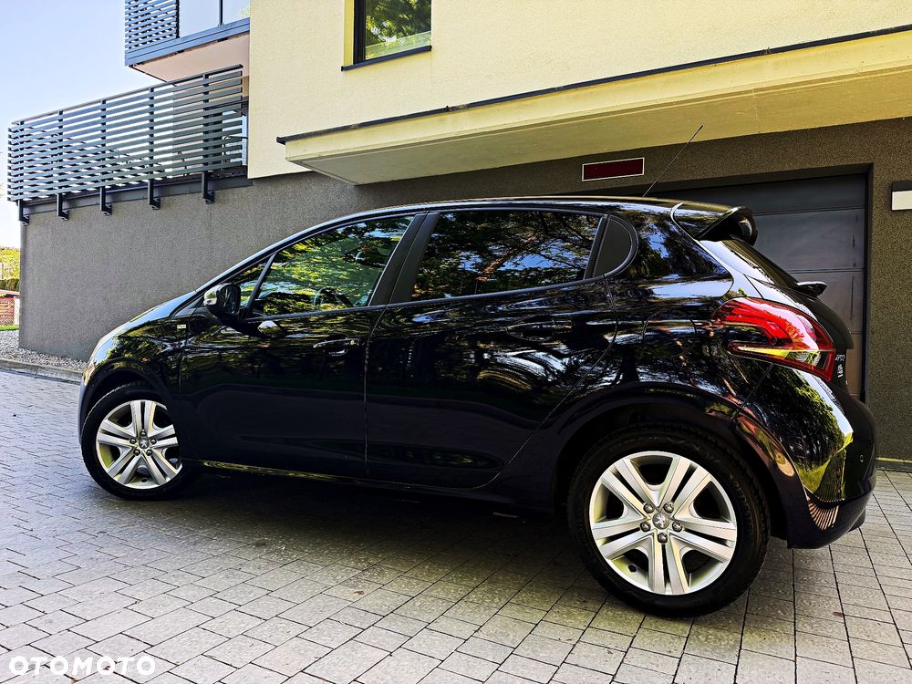 Peugeot 208 1.2 VTi Style - 19