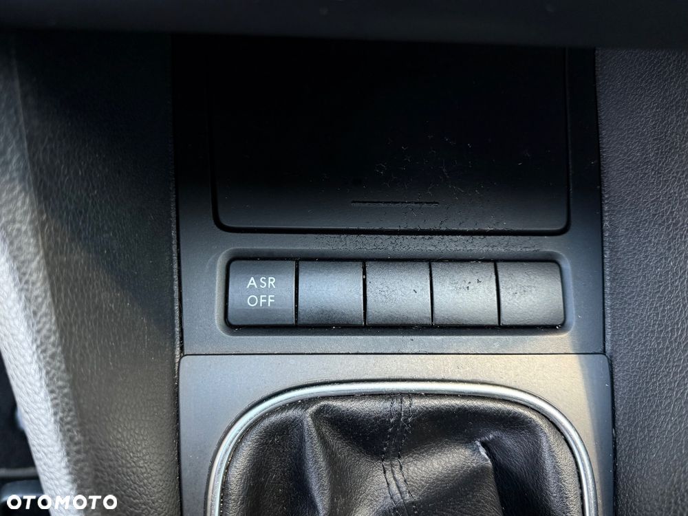Volkswagen Golf - 20
