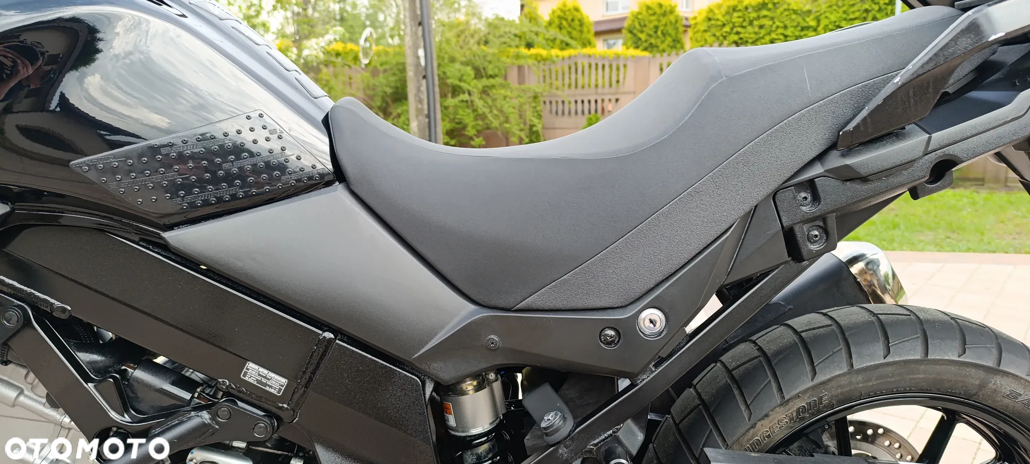 Suzuki V-STROM - 35