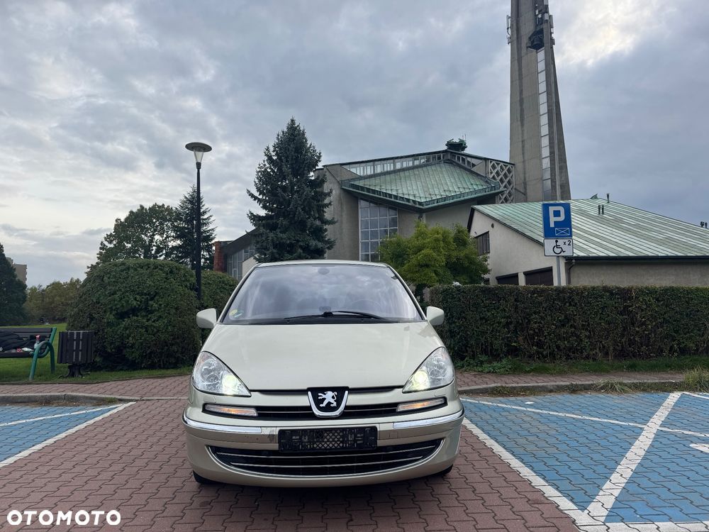 Peugeot 807 2012 photo 2