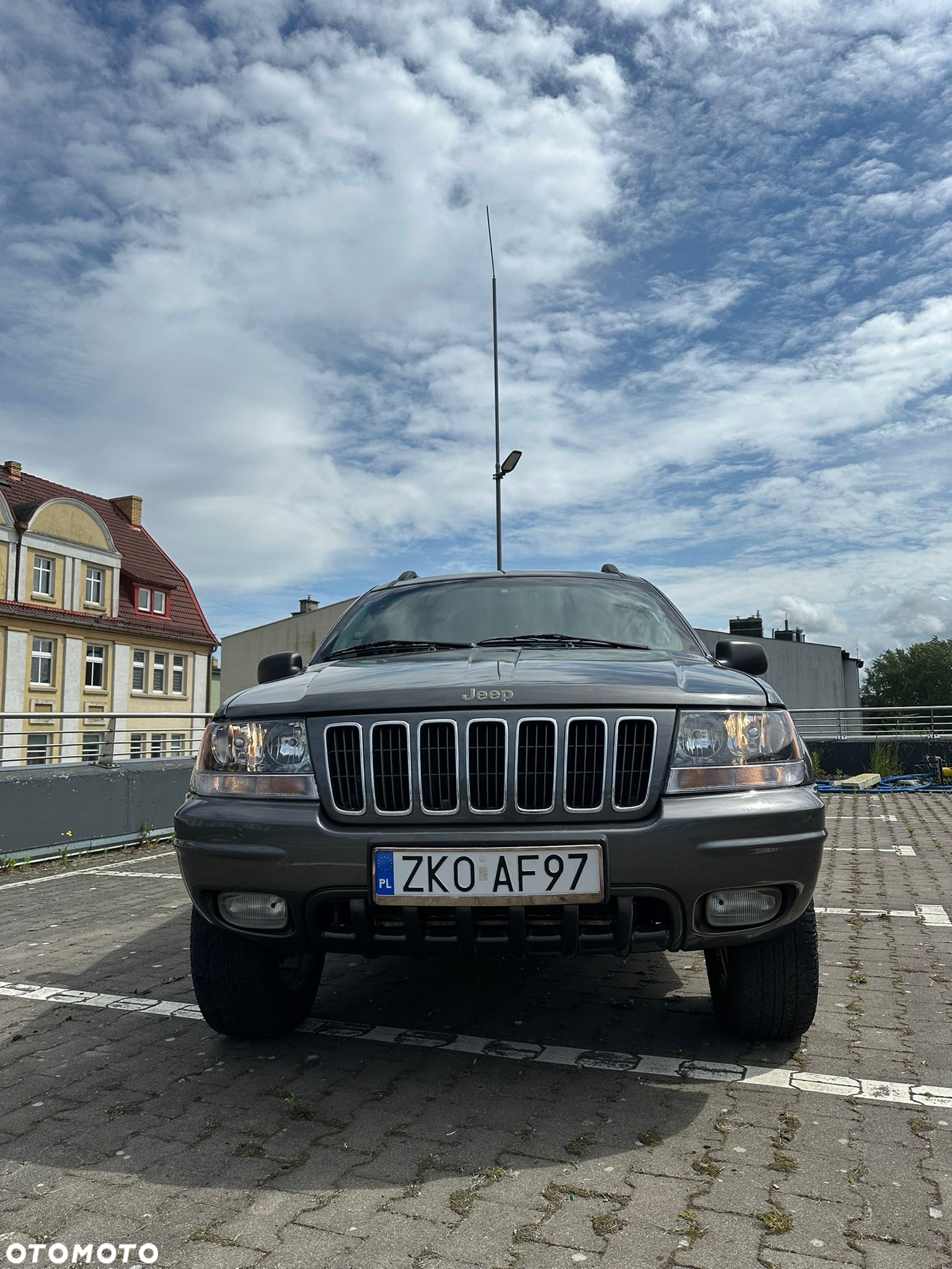 Jeep Grand Cherokee 4.7 Overland - 10