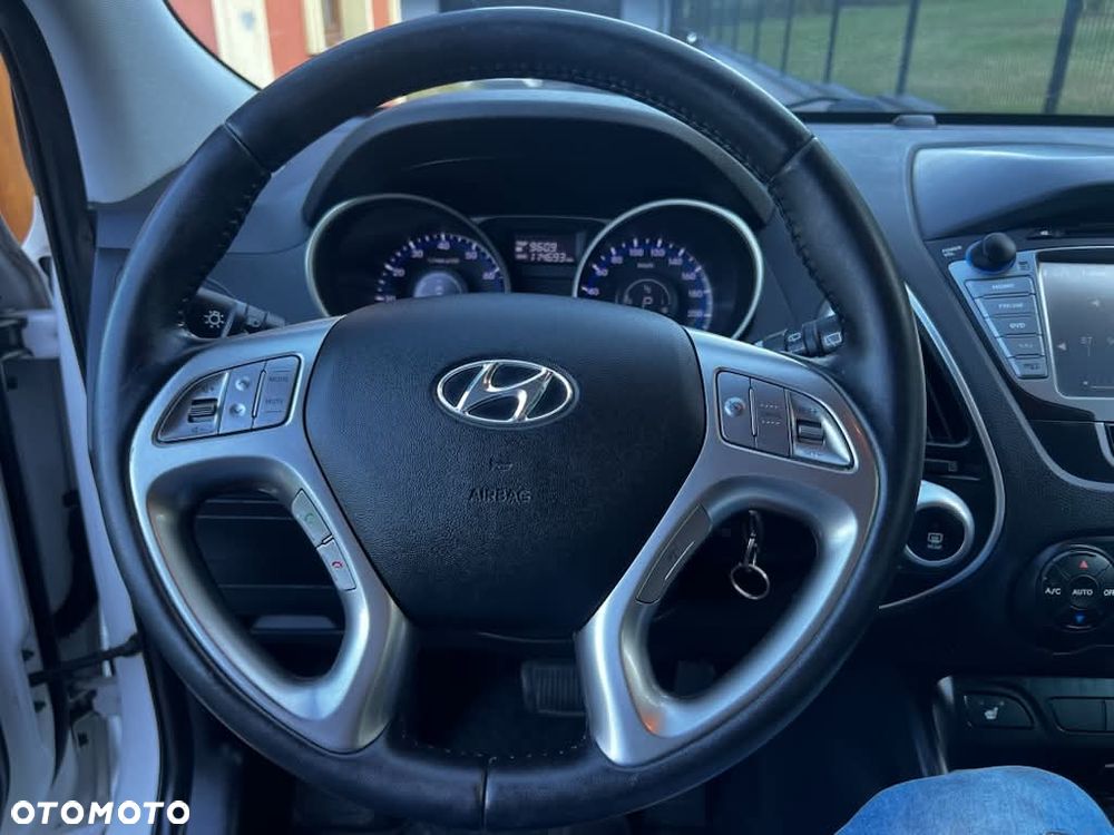 Hyundai ix35 2.0 2WD Automatik Style - 25