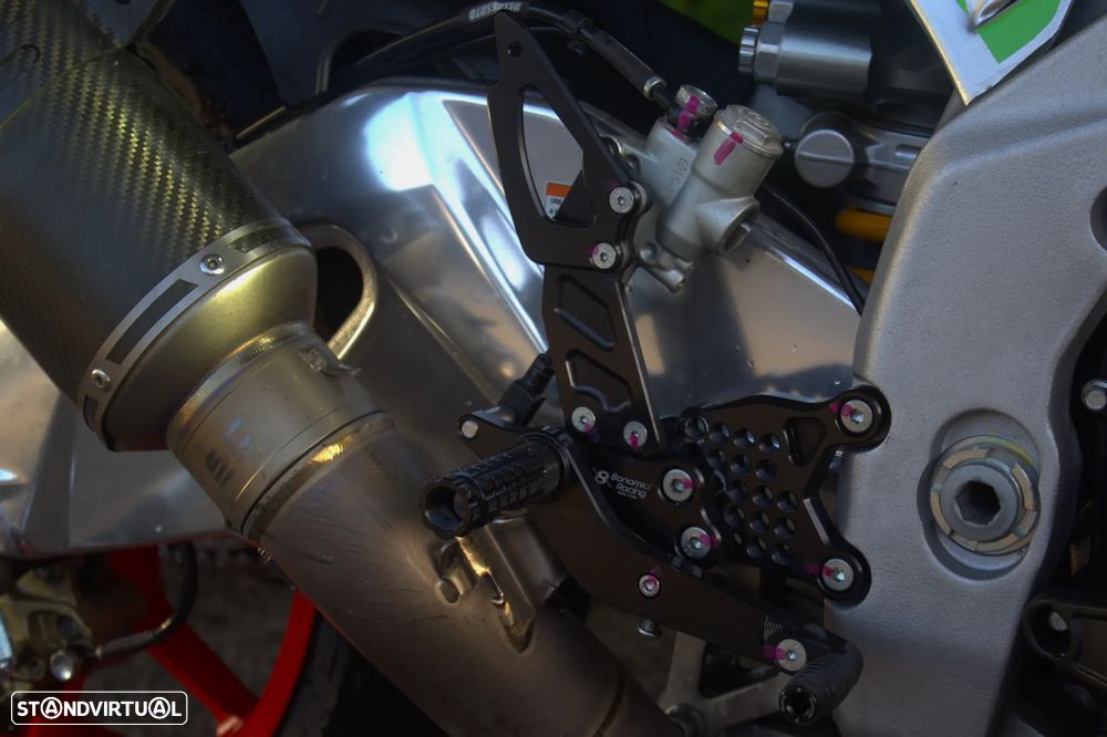 Aprilia Tuono V4 Track day - 11