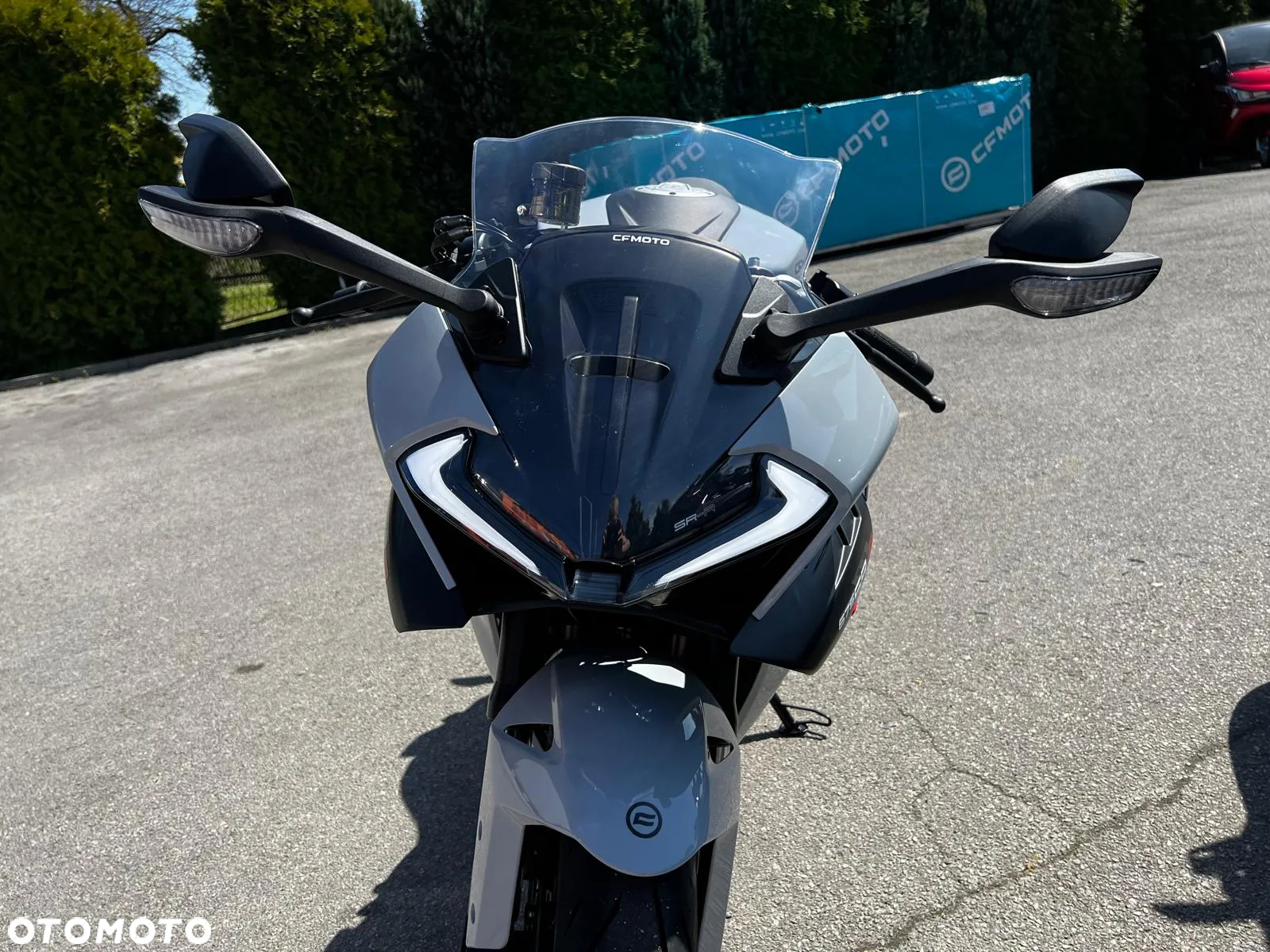 CFMoto SR - 10