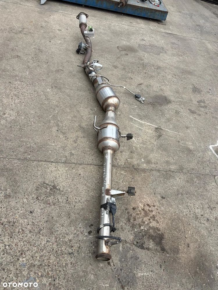 Trafic III Vivaro B 1,6DCI 14- dpf tlumik 82465660 - 4