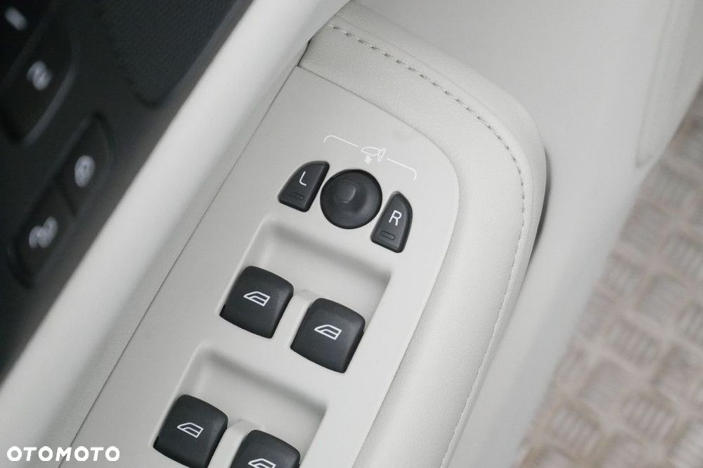 Volvo S60 - 31