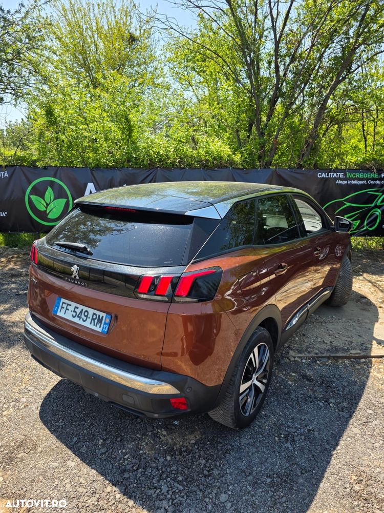 Peugeot 3008 1.5 BlueHDI 130 EAT8 Allure Pack - 4