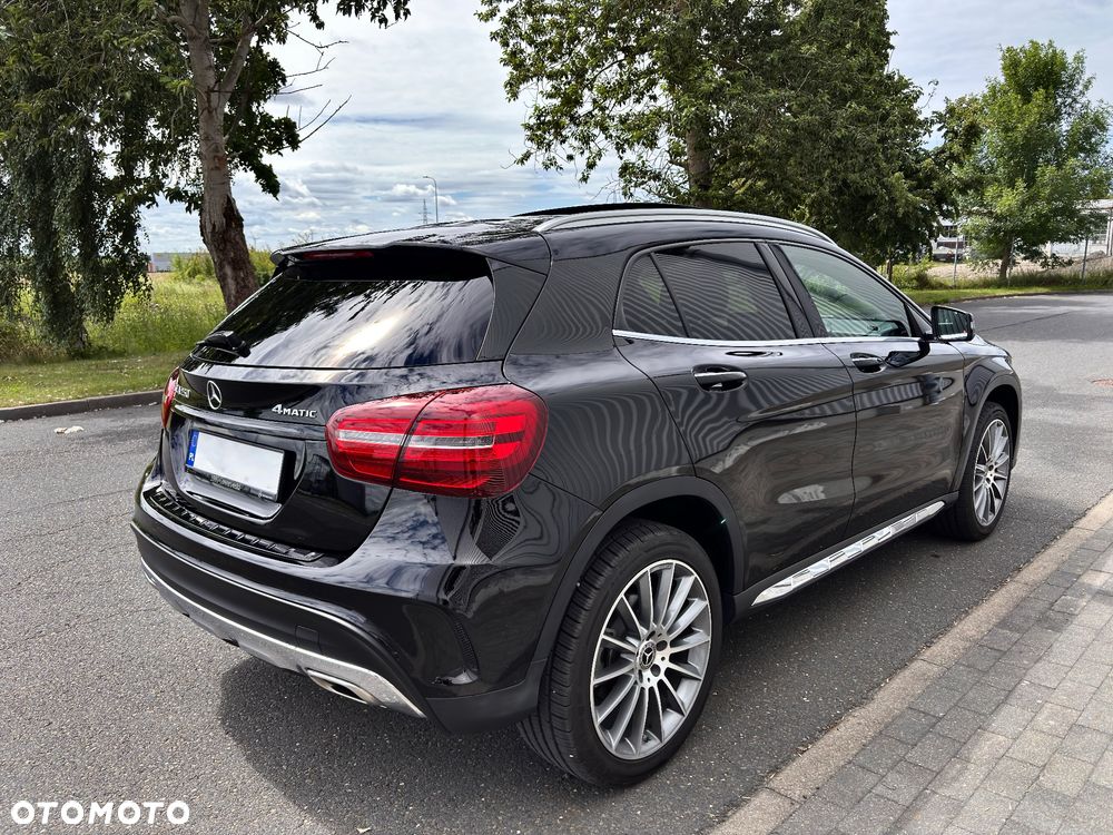 Mercedes-Benz GLA 250 7G-DCT AMG Line - 8